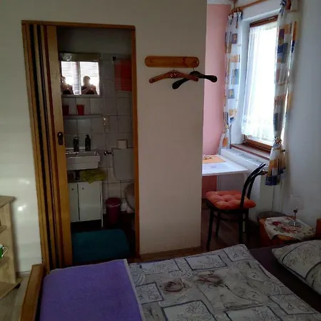 Rottl-sepp Renoth Karoline Guest house *